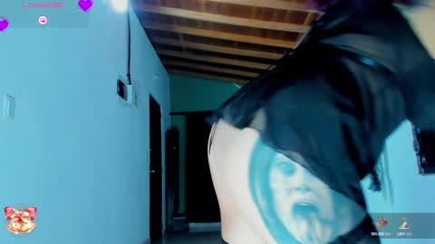 Snapshot of ink_demon chatting on December 11, 4:39 am demon online show from December 11, 4:39 am