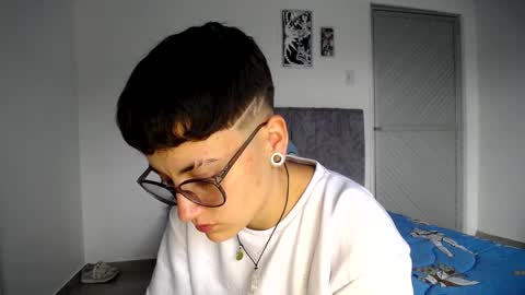 lyan onlyfans n linda online show from February 10, 7:50 pm