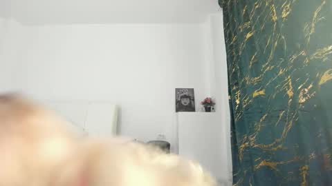 Eva online show from November 14, 10:04 am