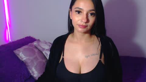 Abril online show from July 9, 10:11 pm
