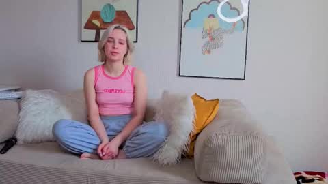 Kate online show from February 20, 6:19 am