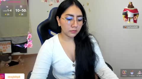 Luna        online show from January 8, 11:31 pm