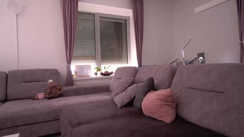 Maria online show from March 7, 11:40 am