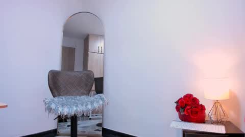 Pantyhose Queen online show from November 22, 9:28 pm