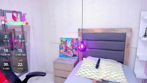  I R E N N E online show from February 17, 12:37 pm