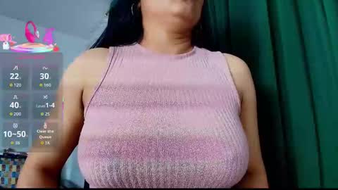 Snapshot of iris_blue_ chatting on October 2, 7:52 pm Iris online show from October 2, 7:52 pm