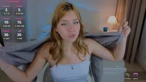 Iris  online show from November 7, 10:32 am