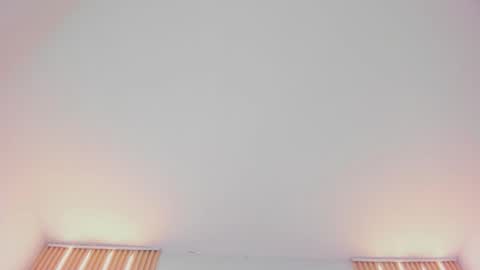 Iris online show from November 30, 6:39 am