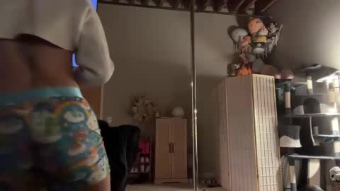 iris online show from February 17, 5:58 am