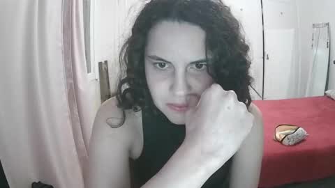 Iris online show from November 24, 2:35 am