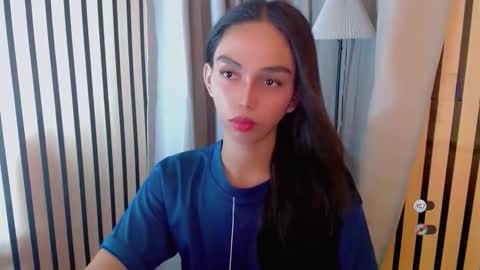 IRISH AND TRIXIE online show from April 5, 3:38 am