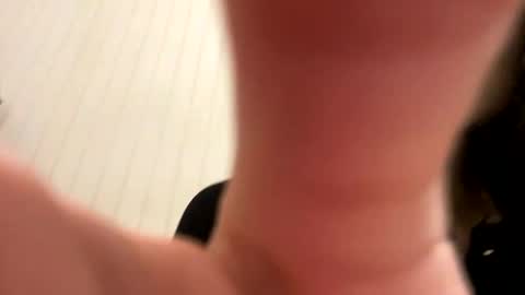 irisss31 online show from December 9, 6:25 pm