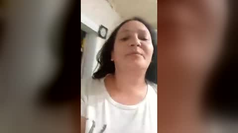 irisssska online show from July 16, 5:28 pm
