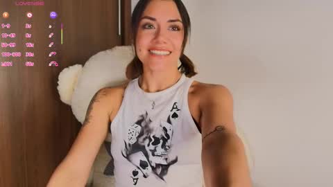 Snapshot of isa_laurentt chatting on March 11, 3:58 am Isabella Laurentt  online show from March 11, 3:58 am