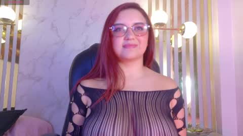 Isa online show from April 22, 7:22 pm