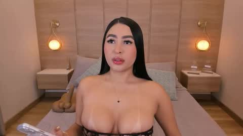 Isa online show from March 12, 4:04 am