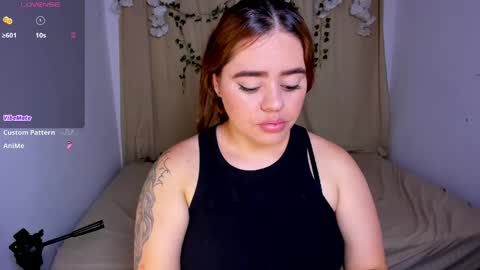Isabella Arias online show from May 22, 3:48 am