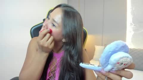 Isabel florez online show from March 25, 12:08 pm