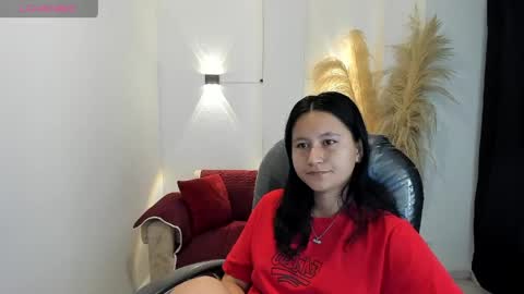 Isabella online show from June 4, 7:24 am