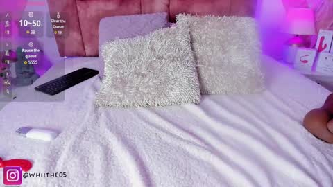 Isabella White online show from September 14, 6:06 pm