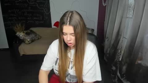 isabellabler online show from February 7, 12:53 pm