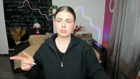 isabellabler online show from December 16, 12:44 pm