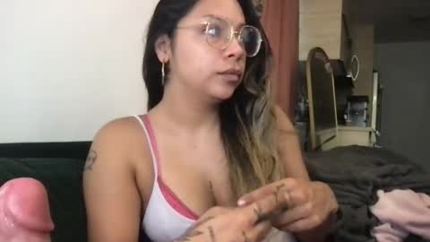 isabellaelizabeth online show from June 25, 5:36 pm