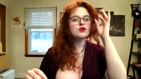 isabellamariedarcy online show from December 2, 9:06 pm