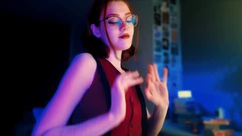 Madame Isabelle online show from February 8, 3:21 pm