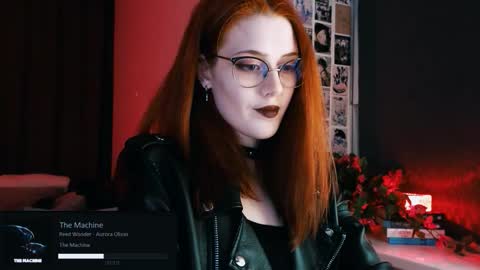 Madame Isabelle online show from October 1, 7:52 pm
