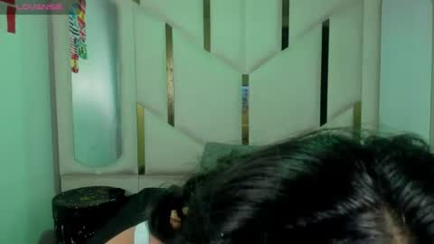 isabellrodriguez18 online show from June 26, 5:20 am