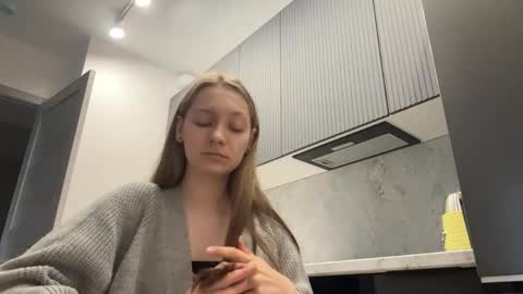 I am Maxine ntmu online show from April 15, 2:50 pm