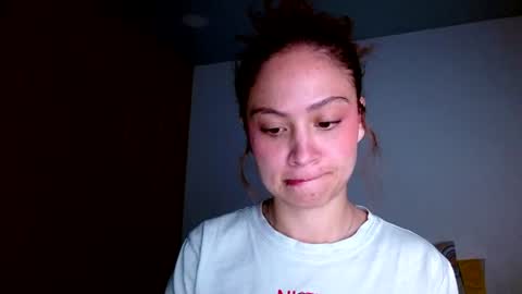 ISADORA online show from August 5, 3:57 am