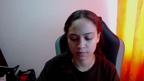 ISADORA online show from February 24, 7:12 pm