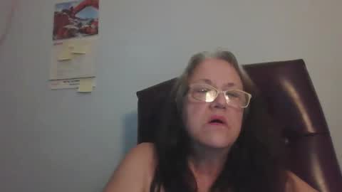 Iseestarz420 online show from January 28, 3:36 am