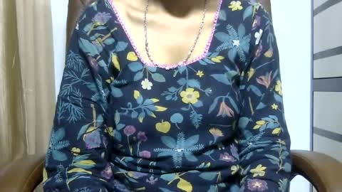 ishika_ishu online show from July 1, 3:39 am