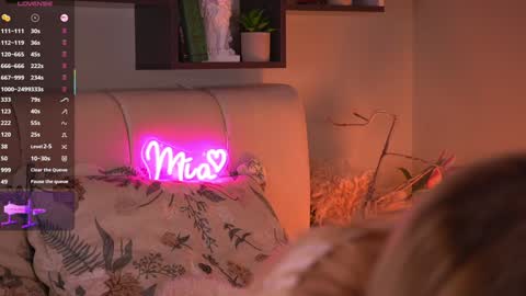 Im Emily  Lovense is activeThere are legends that in this room all your wishes can come true  Private is Open  online show from November 16, 4:18 pm