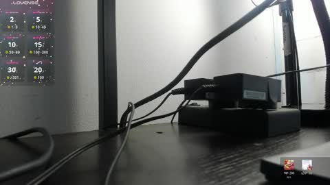 IslaScott online show from April 6, 3:06 am