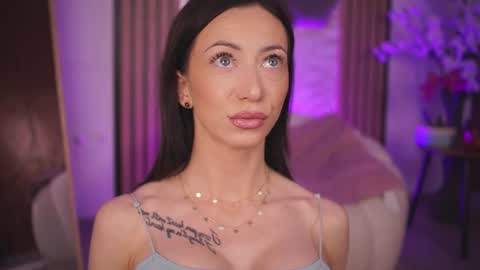 isRubyFever online show from June 20, 5:44 am