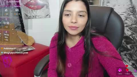 Issa  online show from November 14, 5:57 pm