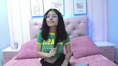 Issa  online show from October 5, 3:11 am