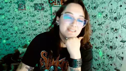 Yiz online show from March 16, 5:44 am