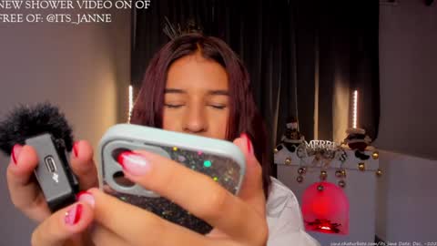 ITS JANE online show from December 21, 10:51 pm