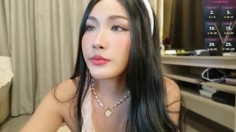 Snapshot of itsjoy_universe chatting on October 21, 5:33 am Joy online show from October 21, 5:33 am