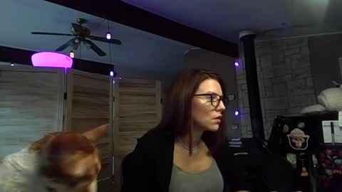 Snapshot of itsmesophie_x chatting on October 22, 5:18 pm ItsMeSophie X online show from October 22, 5:18 pm