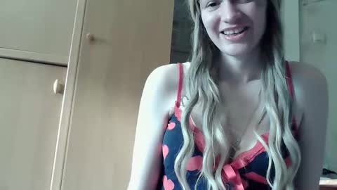 ivetta911 online show from April 13, 3:02 pm