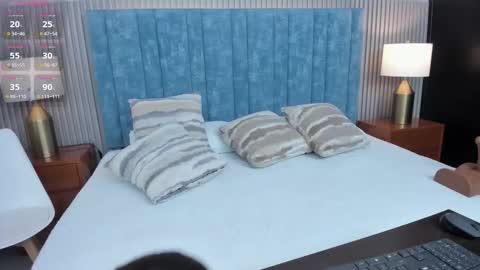 Valeria Sanders online show from November 19, 6:41 pm