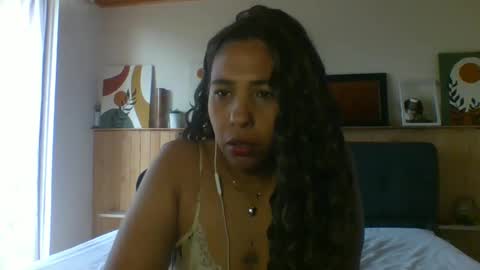 ivonne_collins33 online show from September 12, 3:19 pm