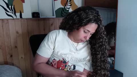 ivonne_collins33 online show from October 23, 1:33 am