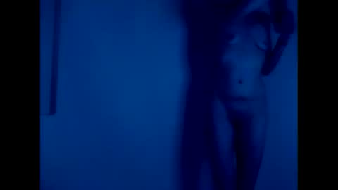 ivorytrixx online show from May 9, 12:45 am